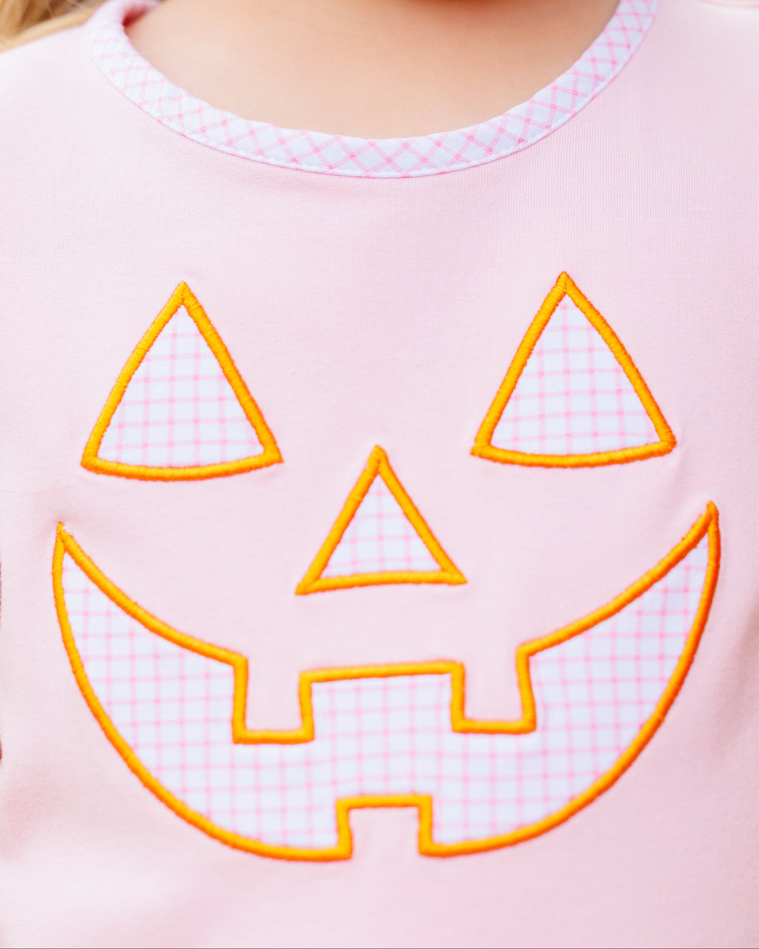 Carving Cutie Scallop Short Set