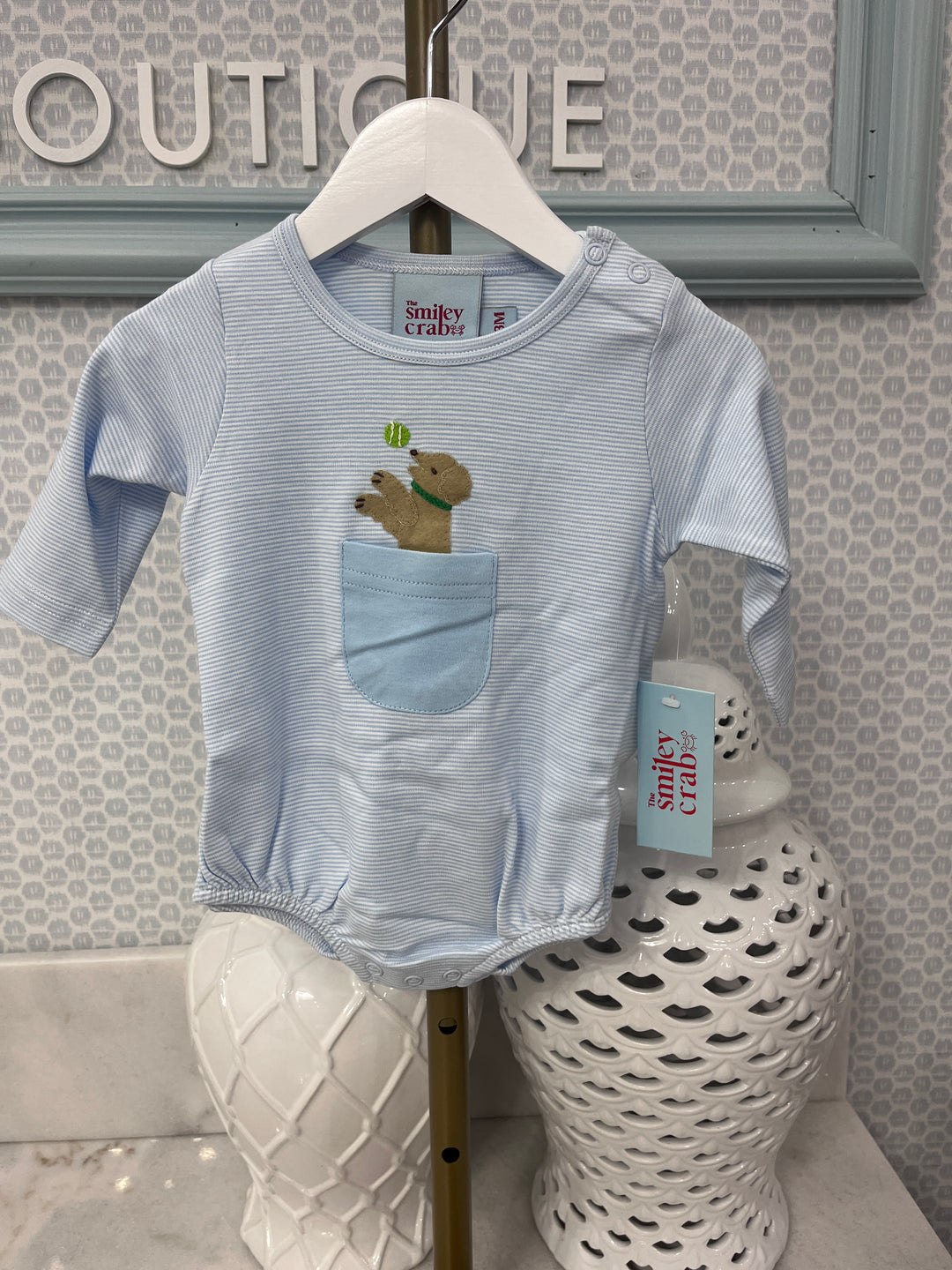 Smiley Crab: Light Blue Stripe Tennis Puppy Pocket Bubble