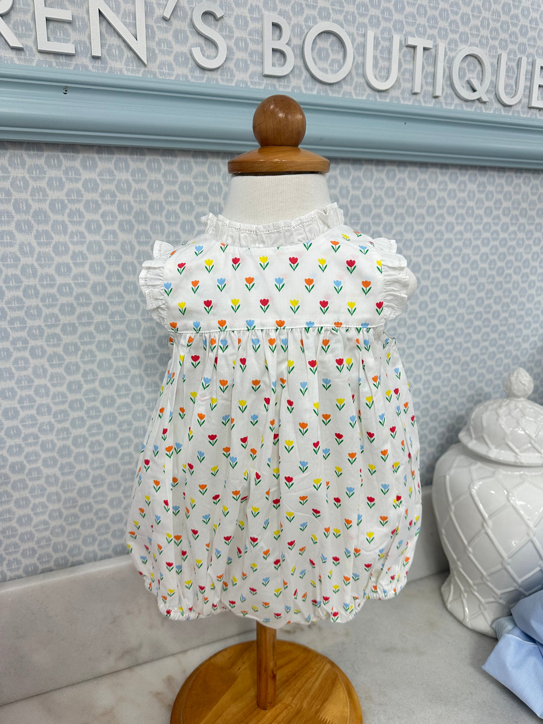 Remember Nguyen- Iris Girl Bubble - Tulip Time