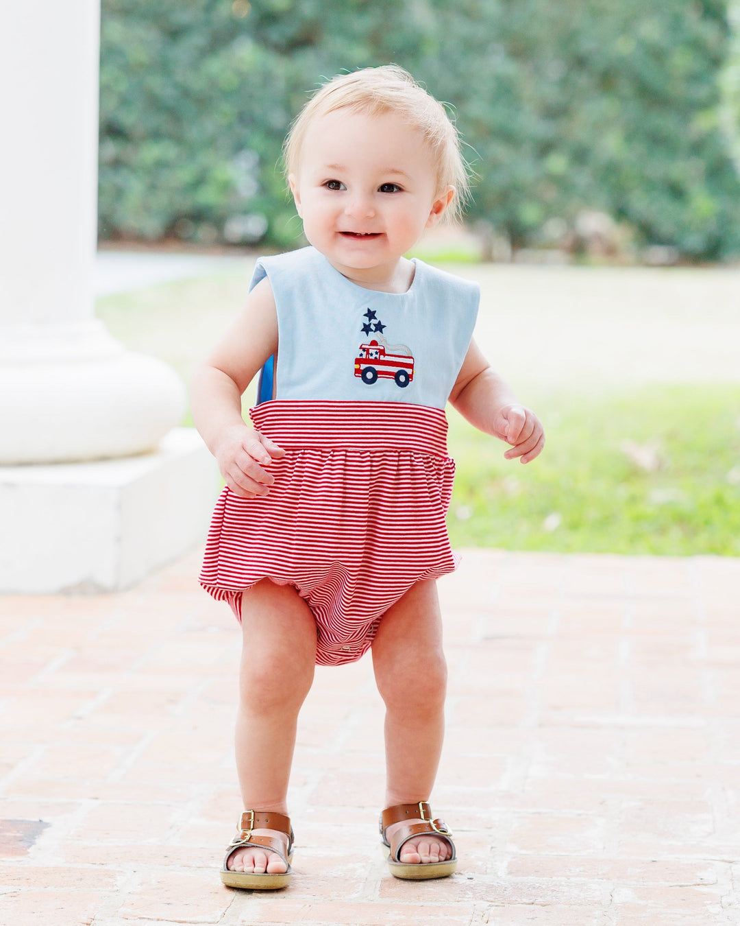 Stars and Sirens Bubble