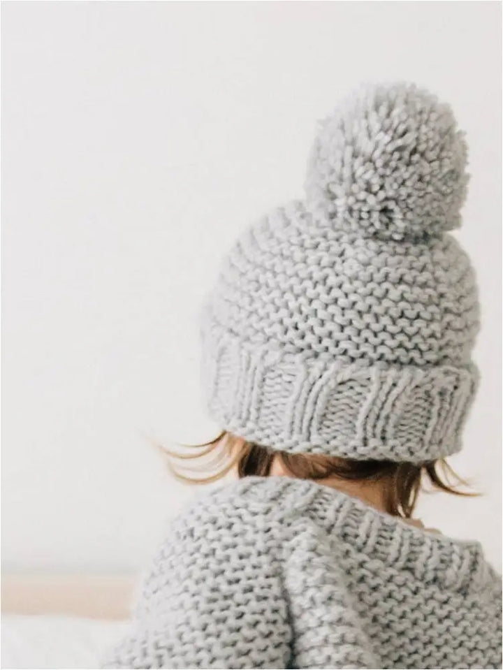 Icy Grey Garter Stitch Beanie Hat New