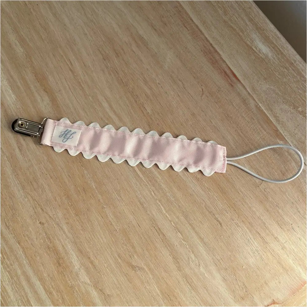Paci Clip - Hampton James Pink New Accessory